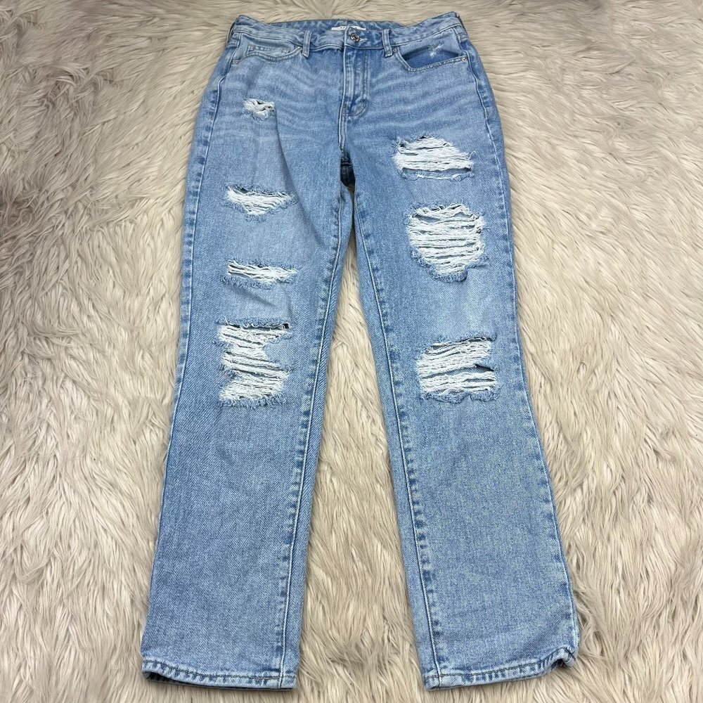 Pacsun Women's Light Wash Distressed Mom‎ Jeans